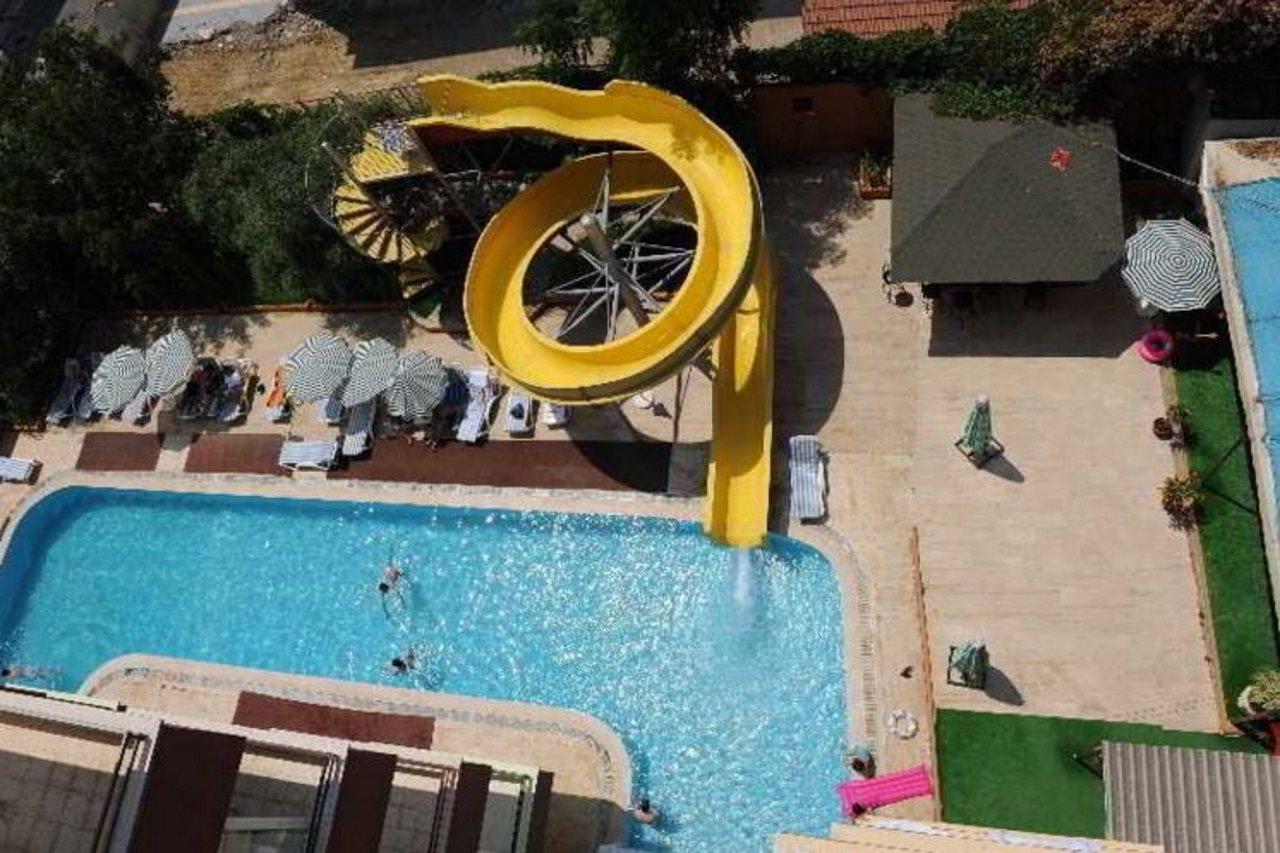 Holiday World Hotel Alanya Exteriör bild