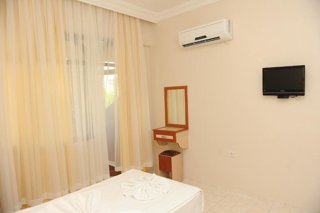 Holiday World Hotel Alanya Rum bild