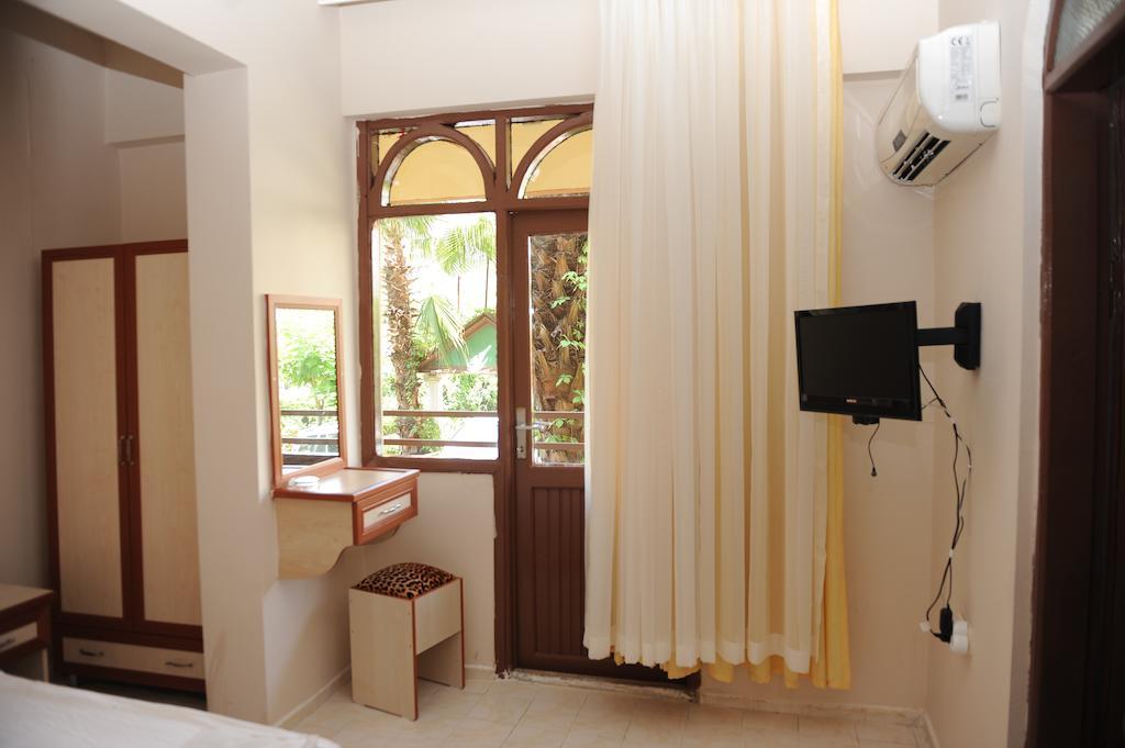 Holiday World Hotel Alanya Exteriör bild